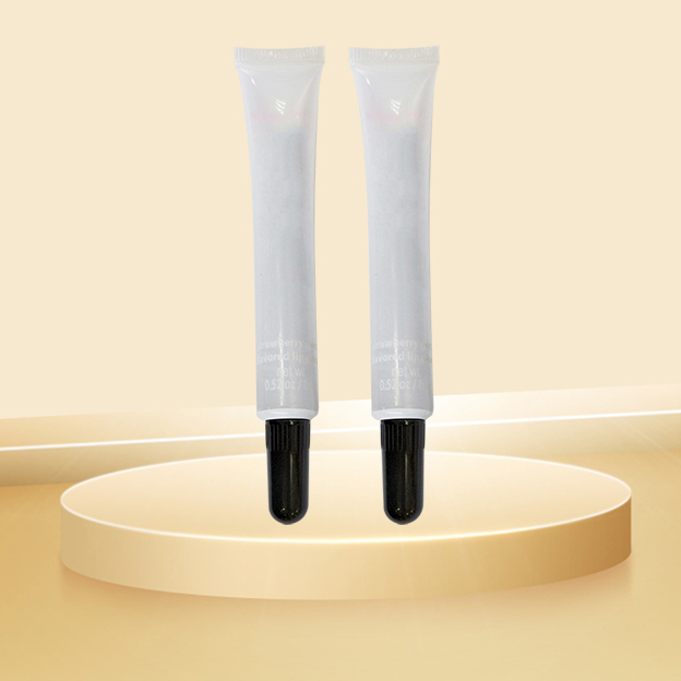 16 Tube size transparent lipstick tube offset with transparent lipstick inner stopper + black long tube cap-1