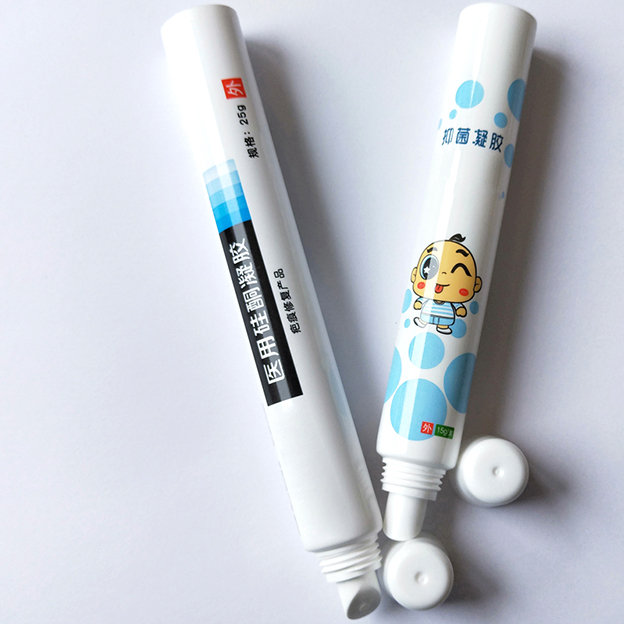 19 lipstick tube offset with white lipstick cap-1