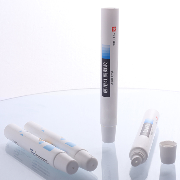 19 lipstick tube offset with white lipstick cap-1