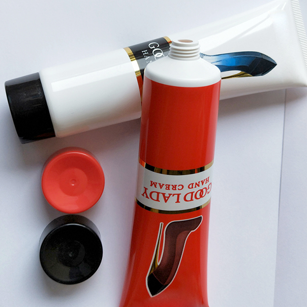 35 Tube offset + hot stamping with spin cap-1