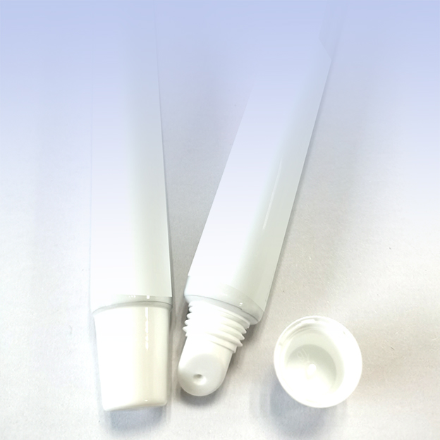 4 Aluminum-plastic material 19-diameter lipstick nozzle tubes 20g offset printing process