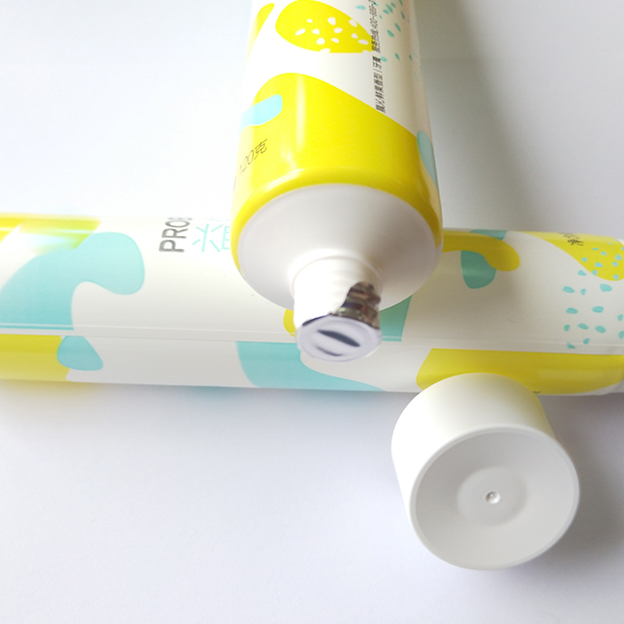 D35 all-plastic composite tubes pearl + silver hot stamping with smooth surface screw cap-1