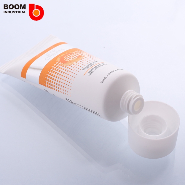 Best Eye Cream Tubes for Travelers Who Love Refillable Options
