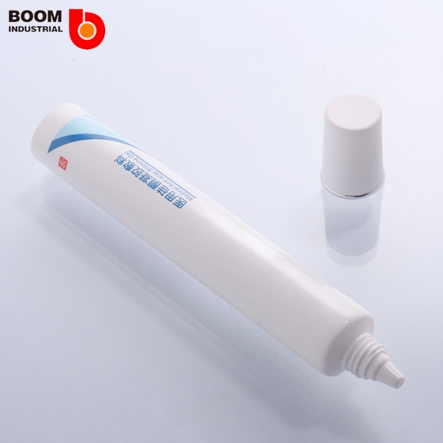 Plastic Squeeze Tubes Versus Aluminum Tubes for Cosmetics