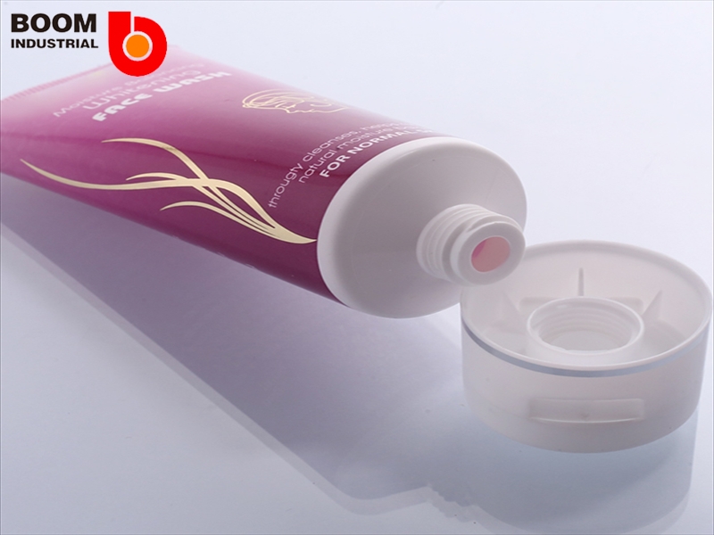 Best Practices for Picking Cosmetic Sample Tubes That Stand Out