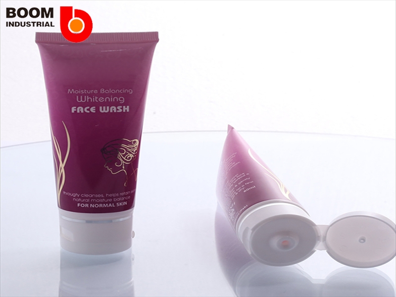 Best Practices for Picking Cosmetic Sample Tubes That Stand Out