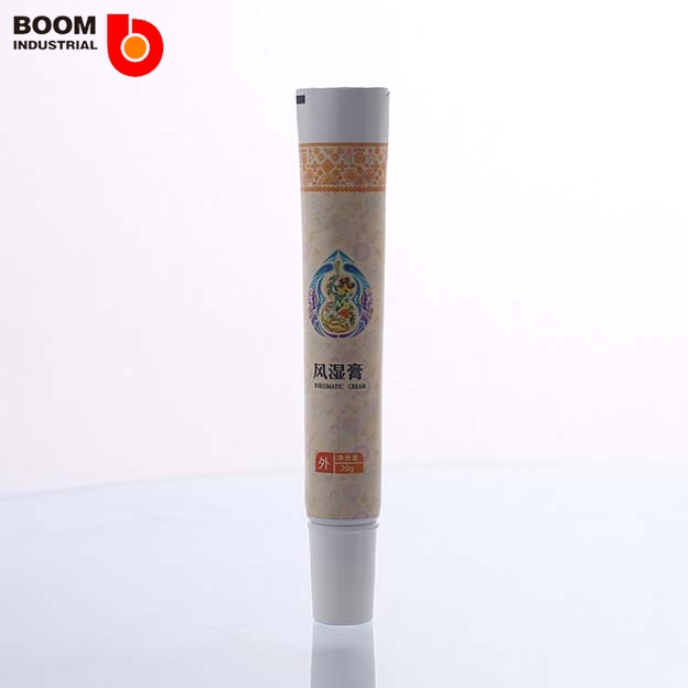 What Are Applicator Tubes and How Are They Used in Beauty and Pharma Packaging